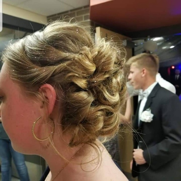 Meet your Posher, Renee - Picture 1 of 1